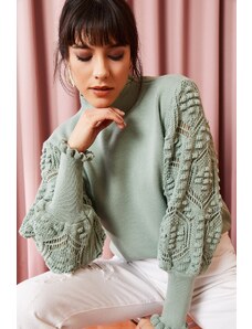 Detajl zelenih rokavov Olalook Women's Mint Green, mehak teksturiran pulover za pletenine