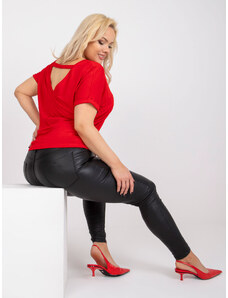 Fashionhunters Basic red plus size viscose blouse