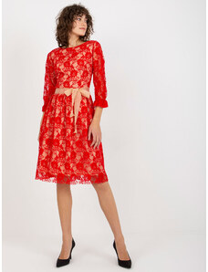 Fashionhunters Ženska elegantna čipkasta obleka - rdeča
