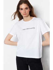 Ženska majica Trendyol White Printed Semi-Fitted Knitted