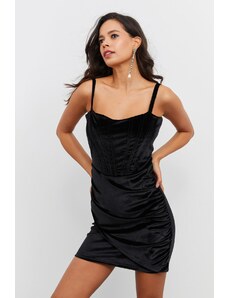 Cool & Sexy Cool & seksi ženska črna žametno prevlečena mini obleka YEL63