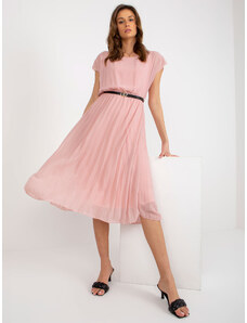 Fashionhunters Light pink pleated dress with black belt