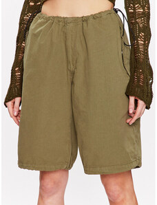 Kratke hlače iz tkanine BDG Urban Outfitters