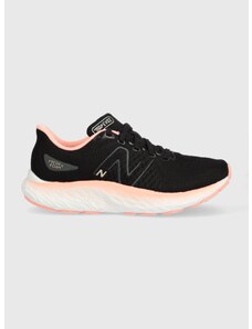 Tekaški čevlji New Balance Fresh Foam Evoz v2 črna barva