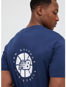 Bombažna kratka majica New Balance mornarsko modra barva
