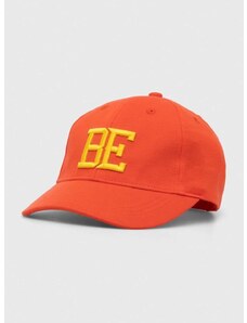 Otroška bombažna bejzbolska kapa United Colors of Benetton rdeča barva