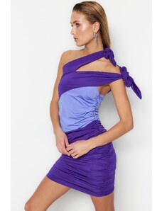 Trendyol vijolično-večbarvno pleteno okno / izrežite podrobno elegantno večerno obleko