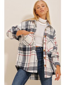 Trend Alaçatı Stili Women's Navy-Striped Checkered Cachet Cotton Oversize Safari Jacket Shirt