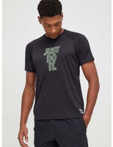 Kratka majica za vadbo Nike črna barva