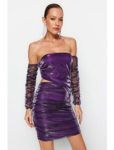 Trendyol vijolično opremljena večerna obleka s svetlečim oknom / izrezana podrobna večerna obleka iz tila