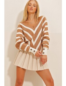 Trend alaçatı stili ženski piškoti V-vrat pristranskost črtasto prevelik črtasti pulover