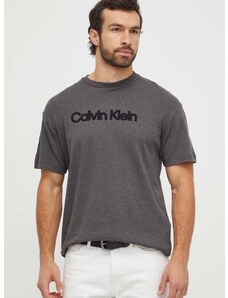 Bombažna kratka majica Calvin Klein moški, siva barva