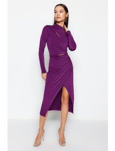 Trendyol Plum vijolično opremljena večerna obleka z okenskimi / izrezanimi detajli