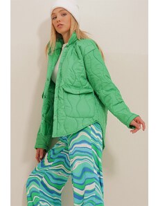 Trend Alaçatı Stili ženski zeleni ovratnik za dojenčke podložen, žepni prešiti plašč