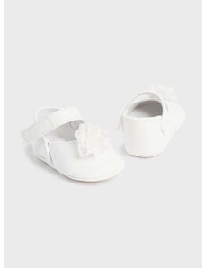 Čevlji za dojenčka Mayoral Newborn bela barva