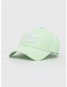 Bombažna bejzbolska kapa adidas Originals zelena barva