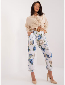 Fashionhunters White women's fabric trousers with flowers
