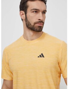 Kratka majica za vadbo adidas Performance rumena barva, IT5402