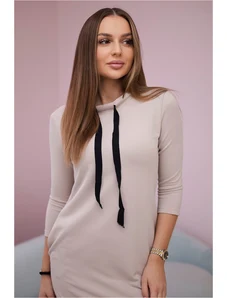 Kesi Beige dress with a tie at the neck