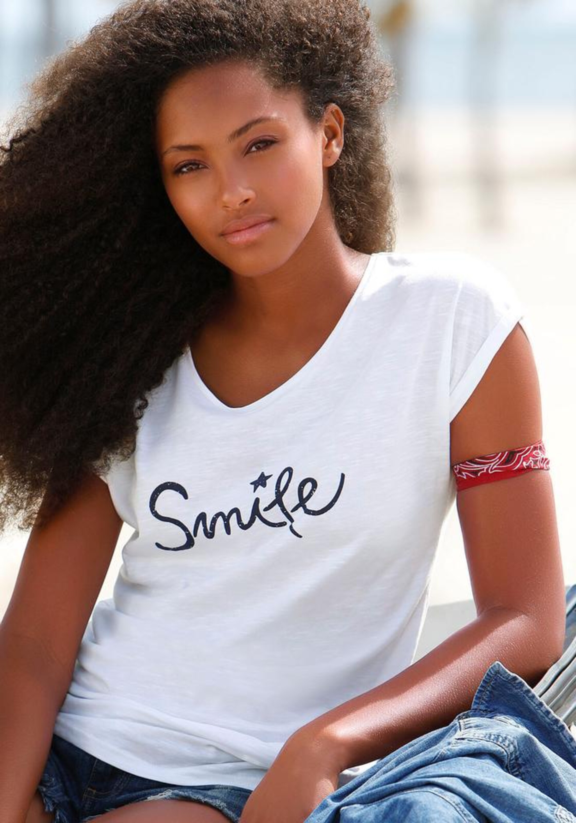 BEACH TIME Majica črna / bela