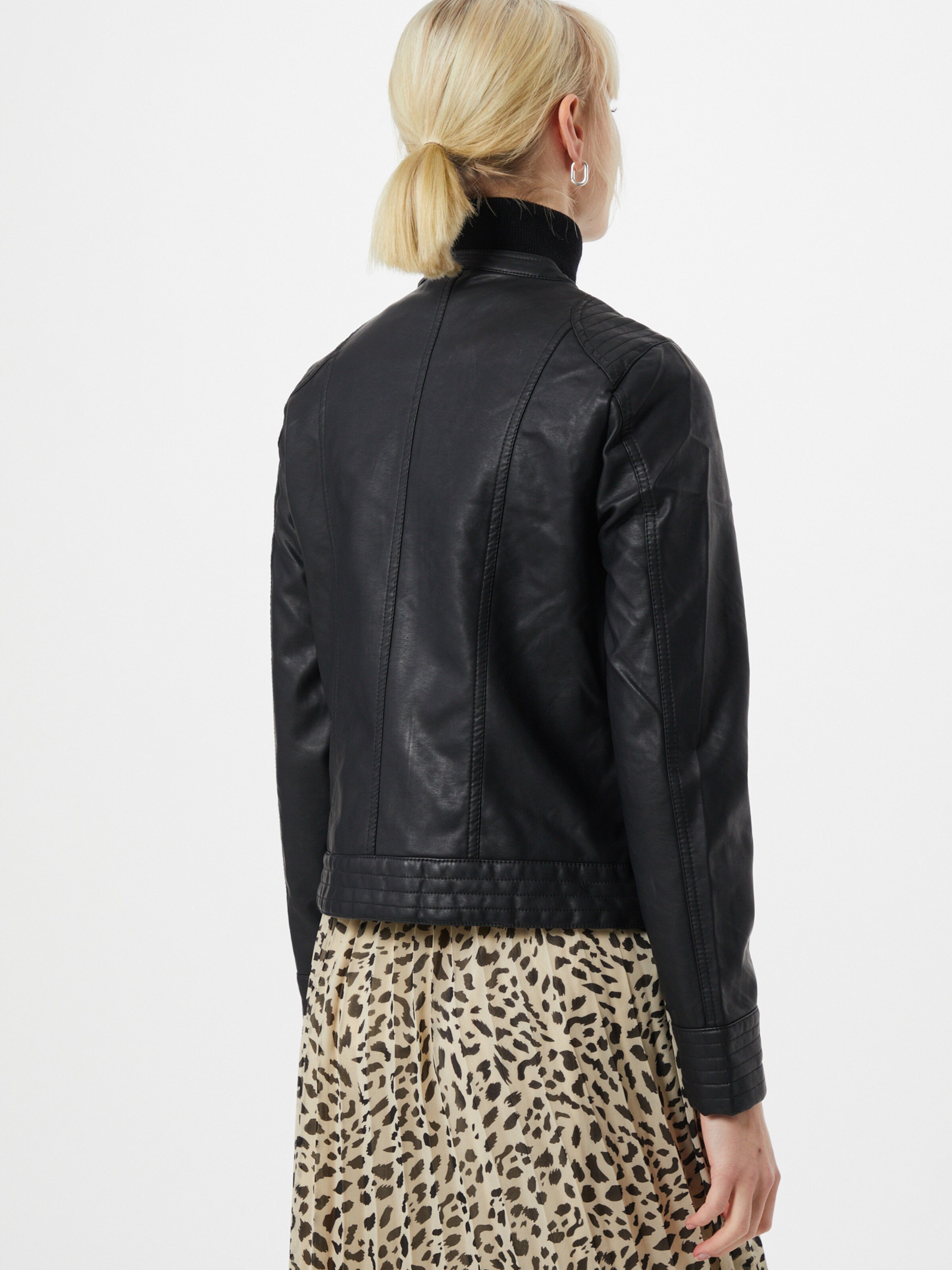 b.young Prehodna jakna črna