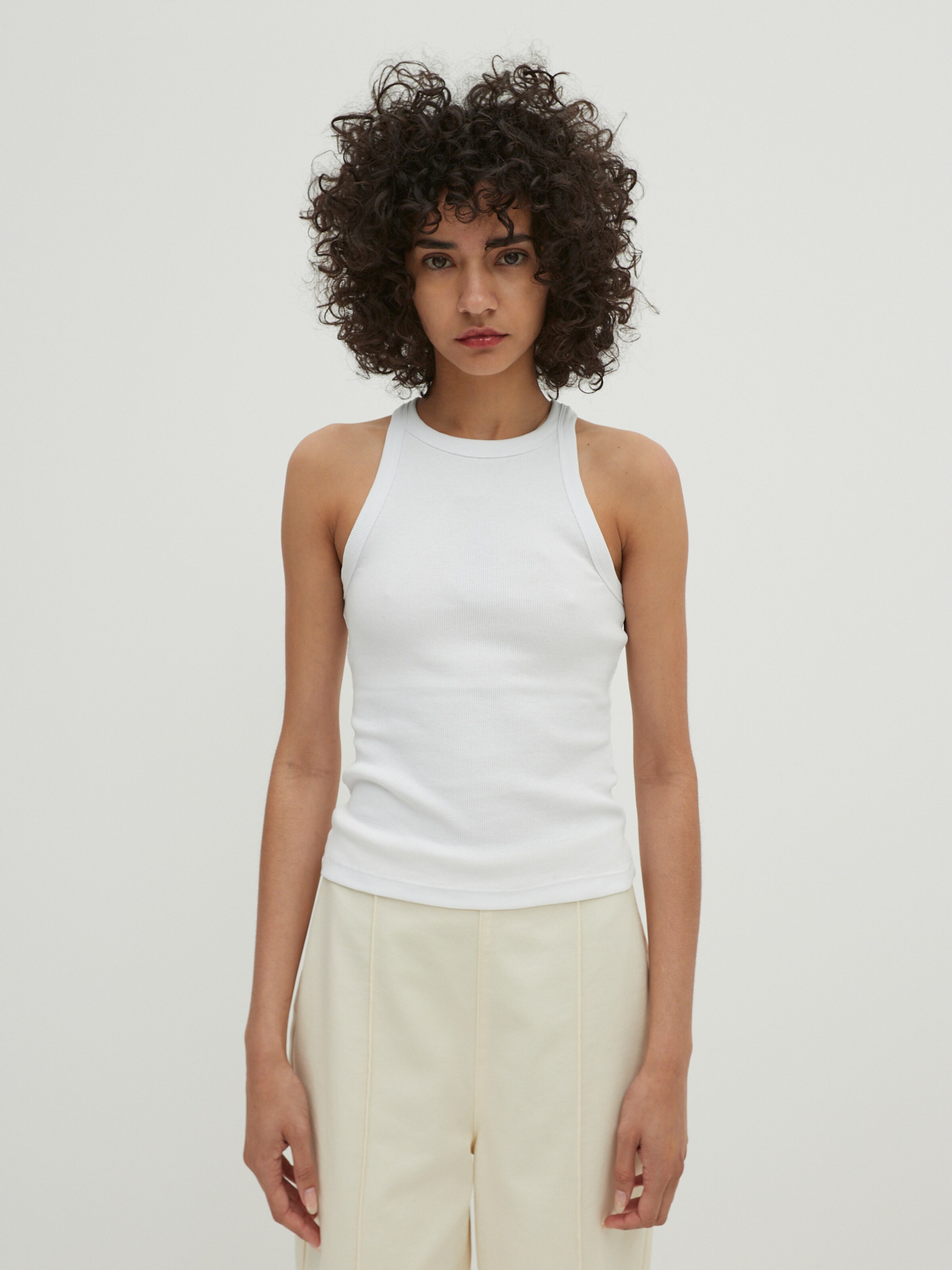 EDITED Top 'Orelia' bela