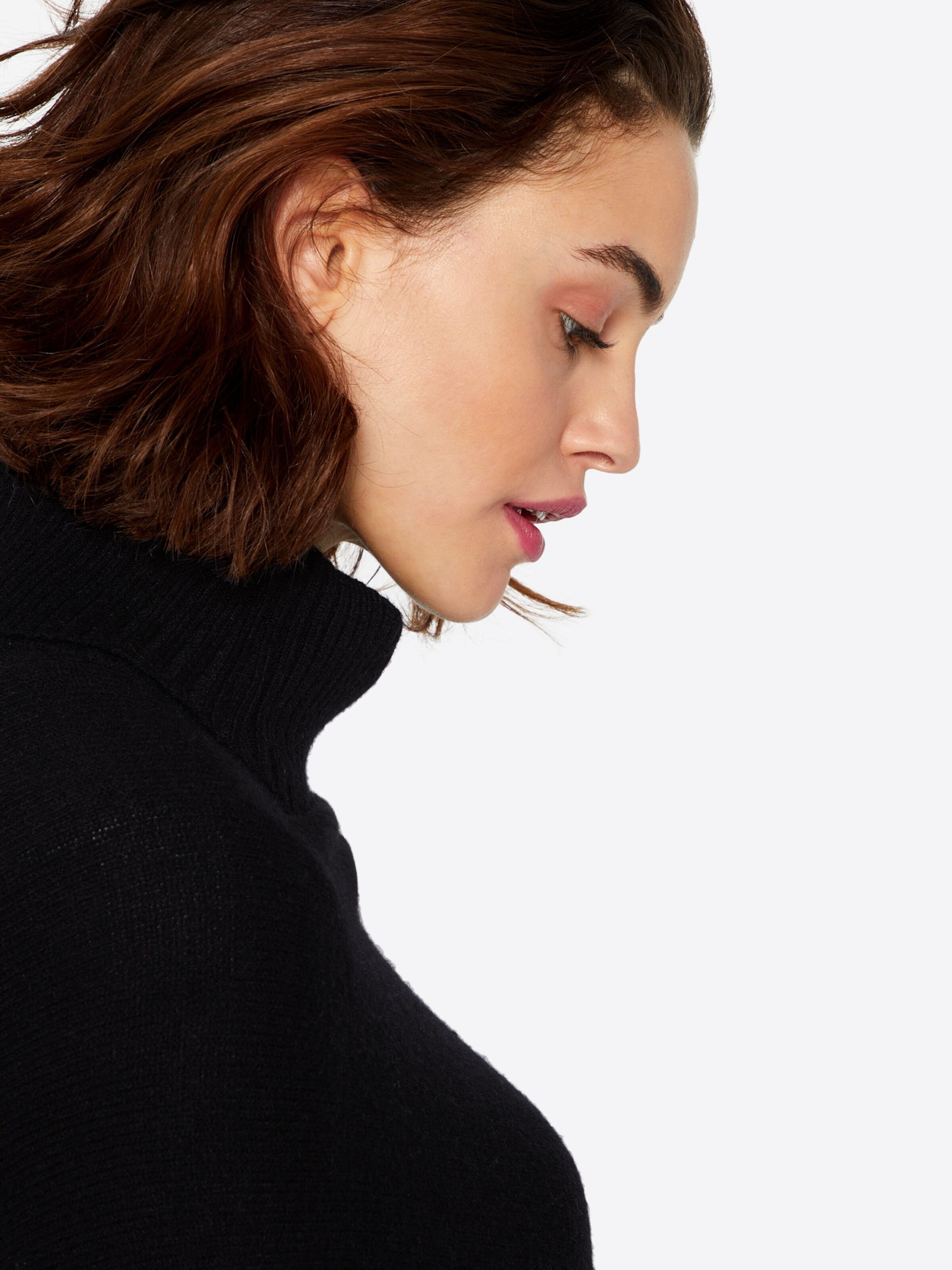 VILA Ogrinjalo črna