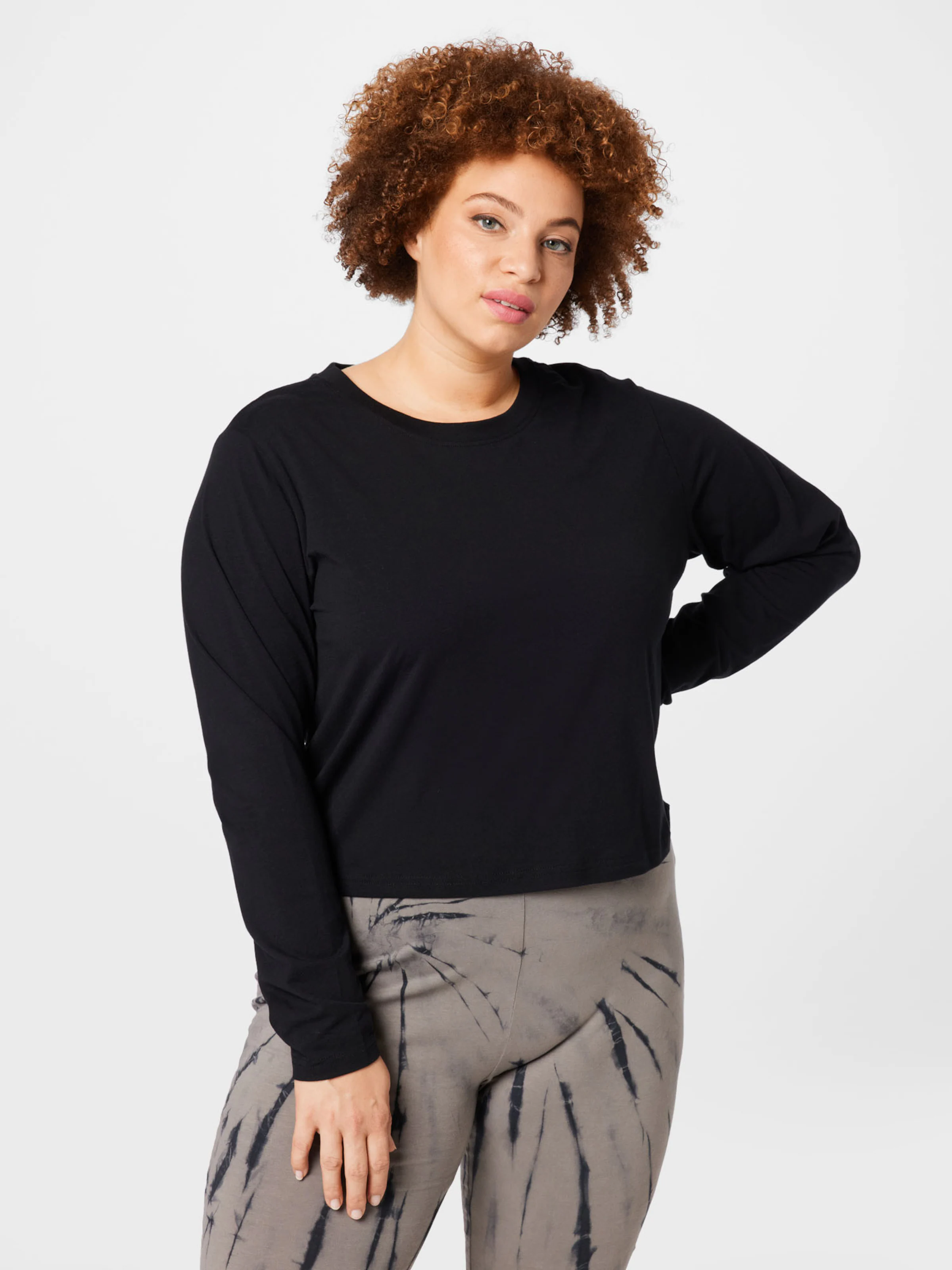 Urban Classics Majica črna