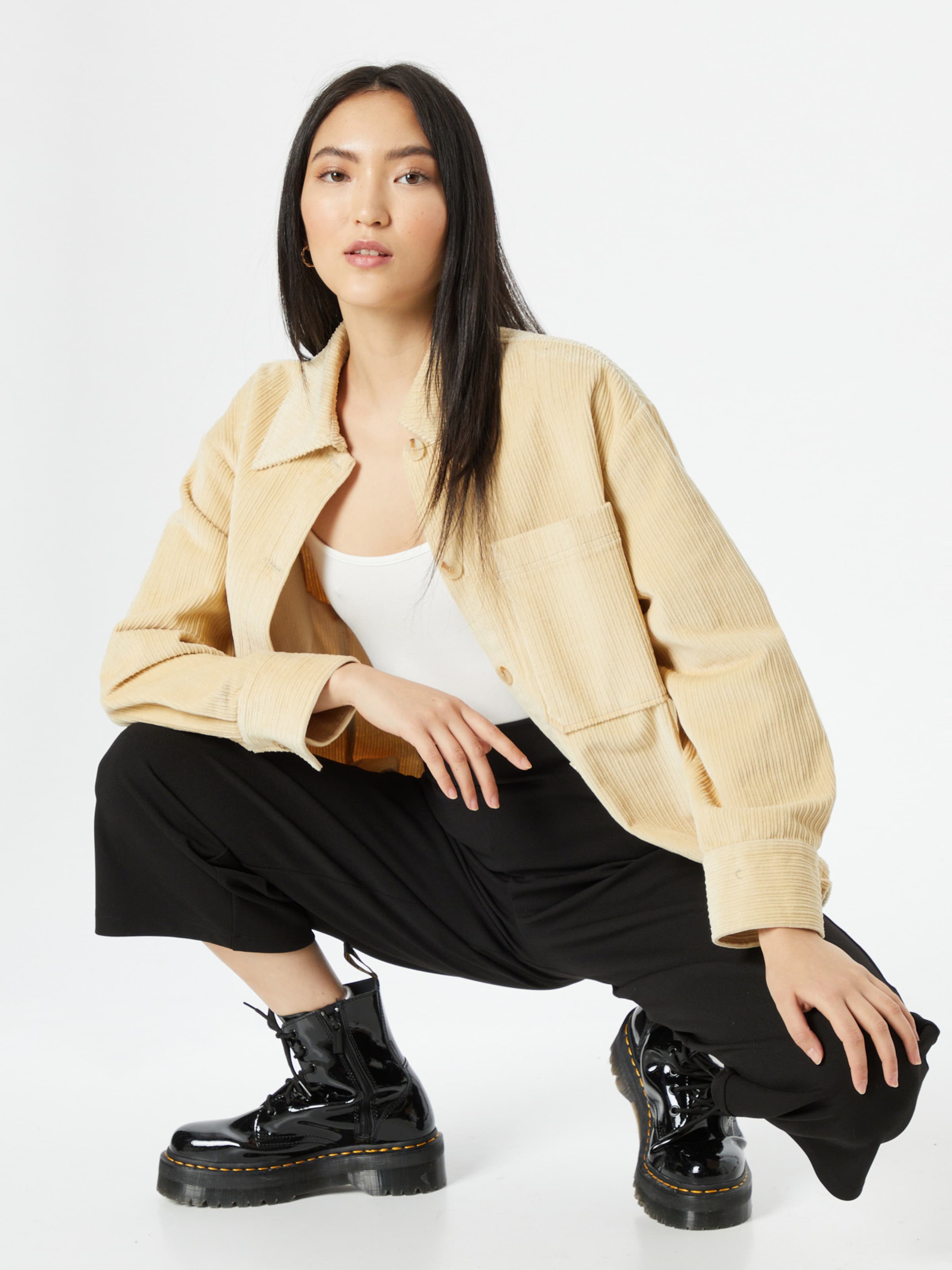 JDY Top 'JDYAva' off-bela