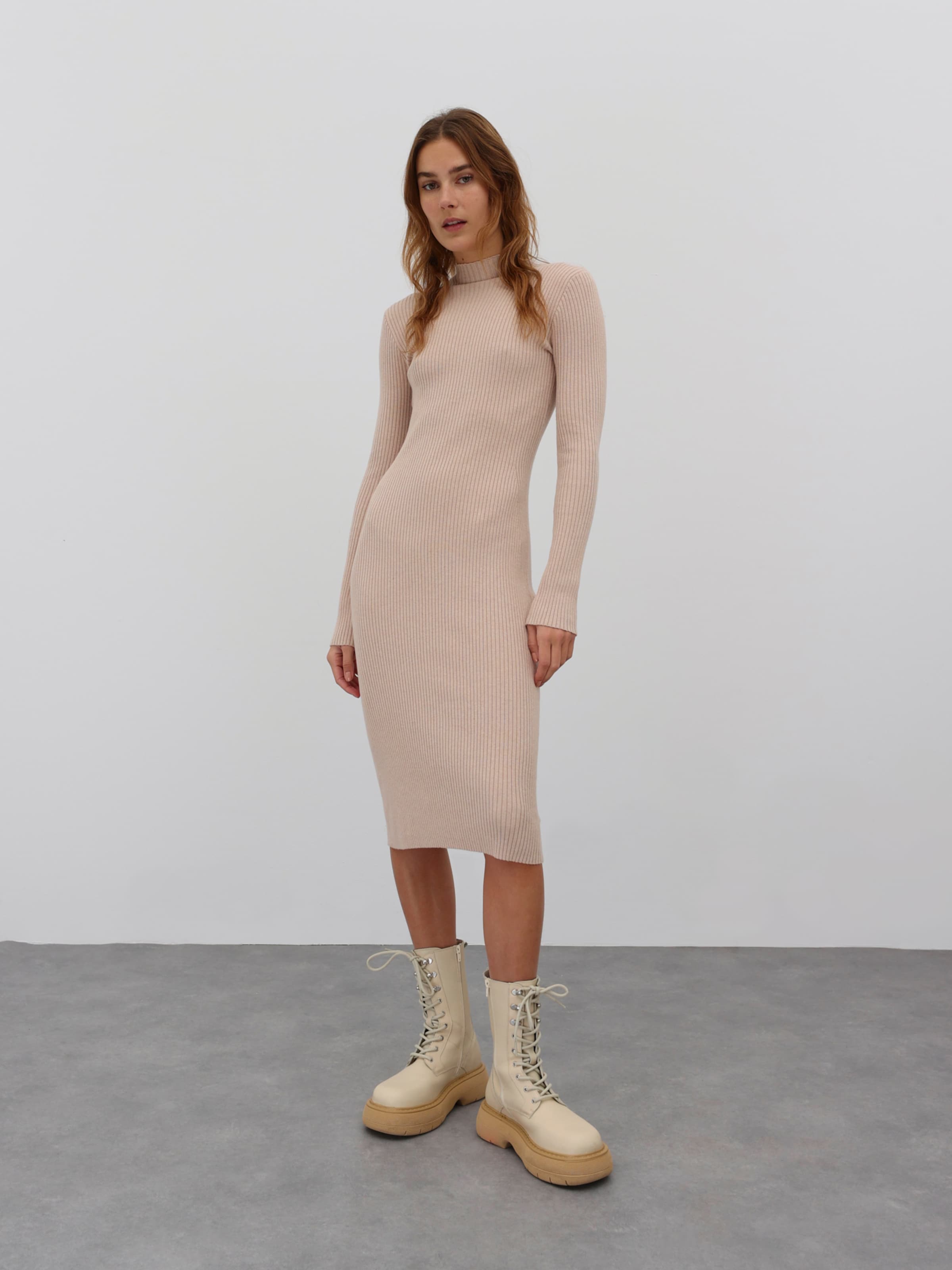 EDITED Obleka 'Hada' puder