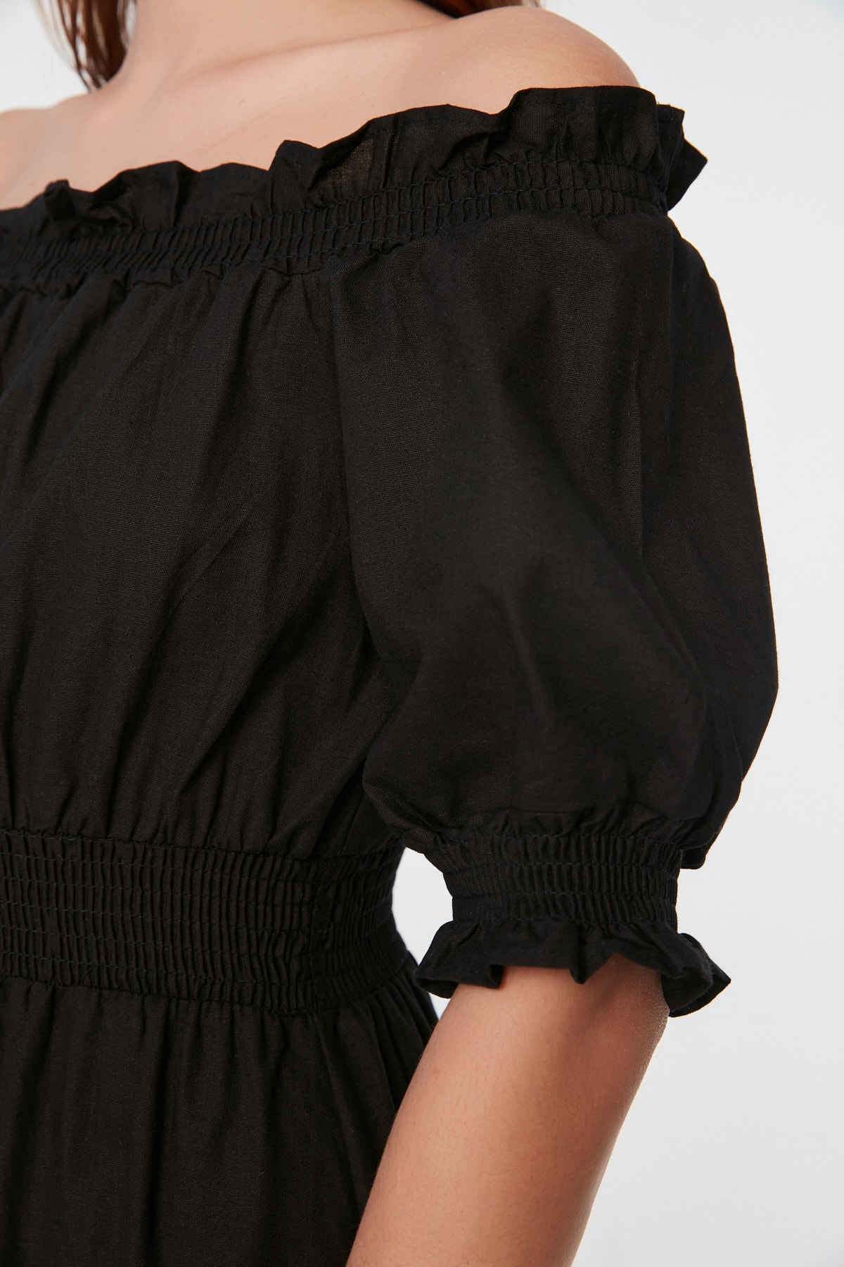 Ženska obleka Trendyol Pleated