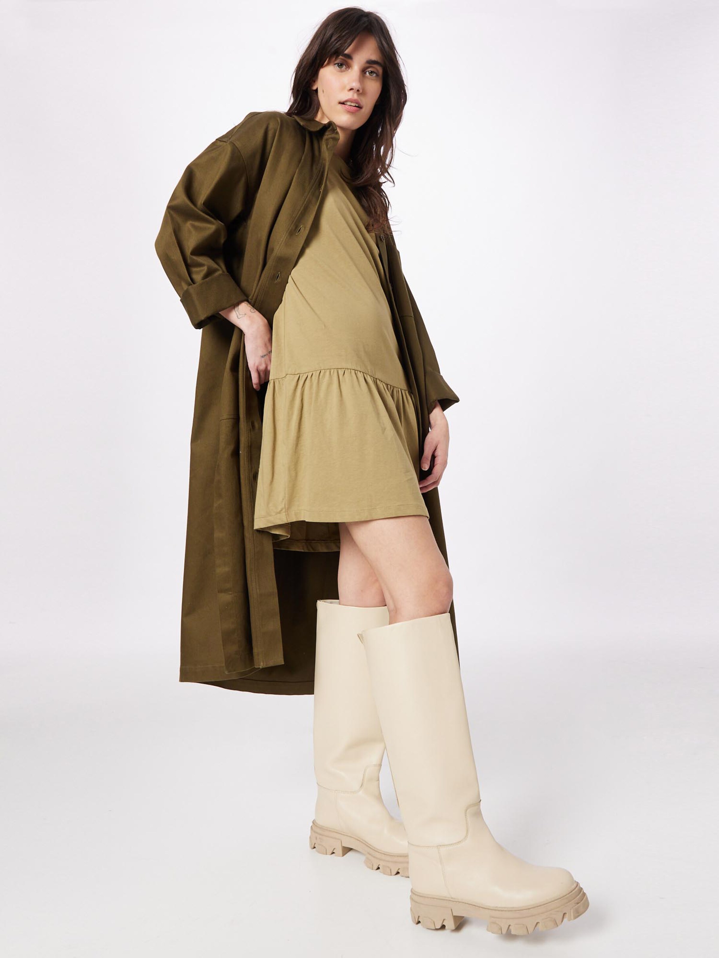 Urban Classics Obleka 'Valance' oliva