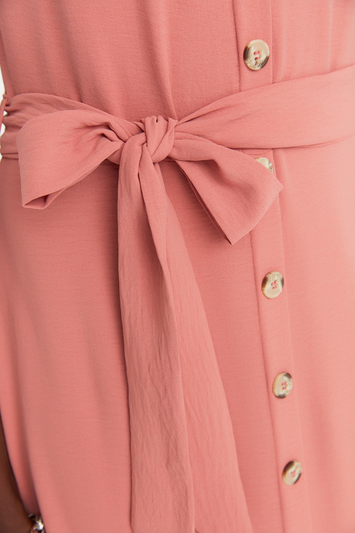 Trendyol roza pasasta srajca tkana obleka