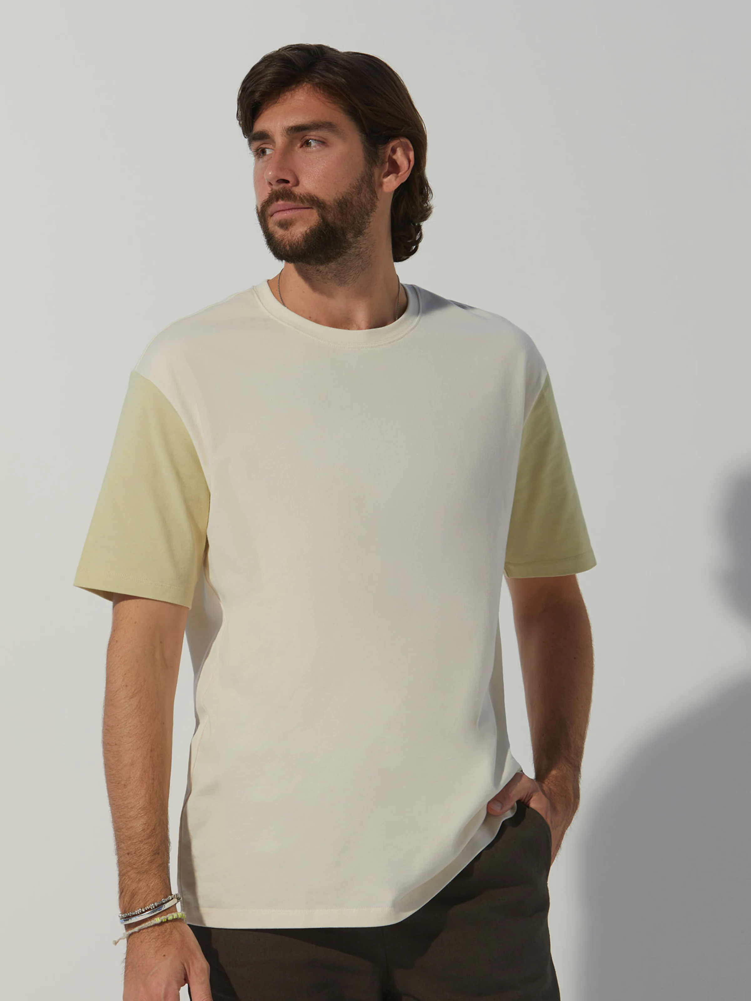 ABOUT YOU x Alvaro Soler Majica 'Ramon' bež / kremna / mešane barve