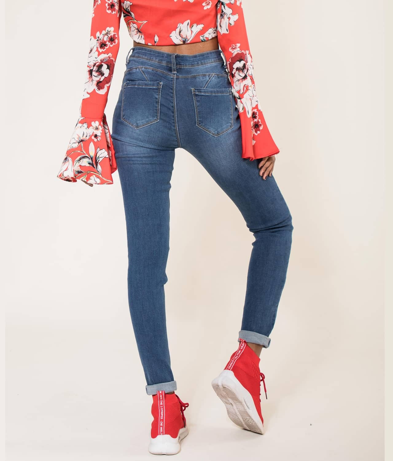 Superfashion Kavbojke Push Up Stretch P076-1