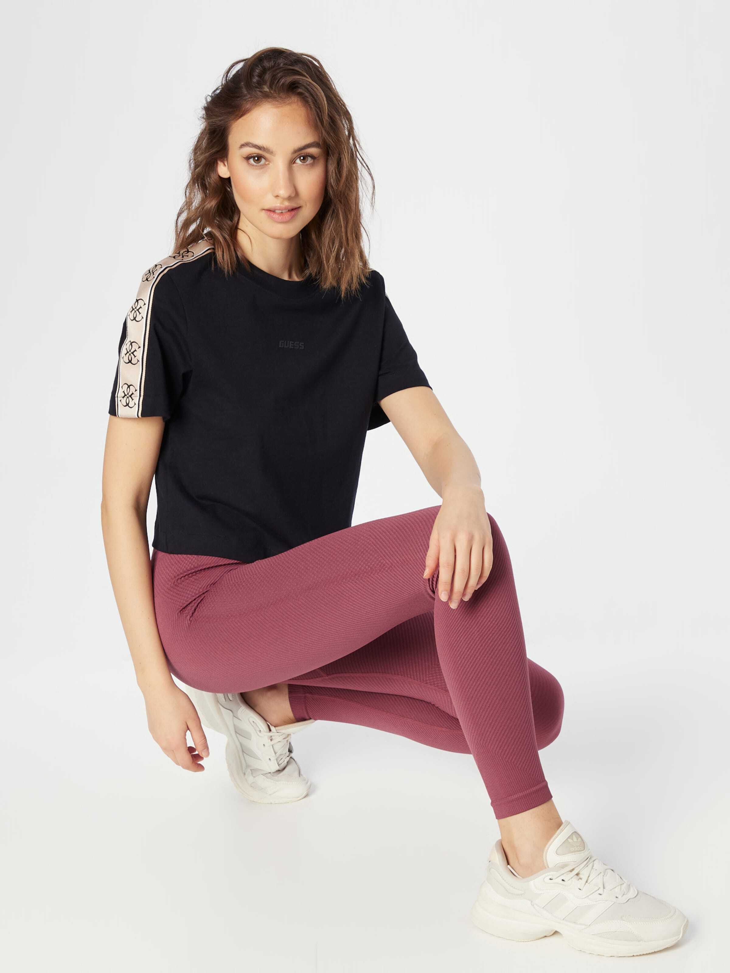 GUESS Funkcionalna majica 'BRITNEY' bež / črna / bela