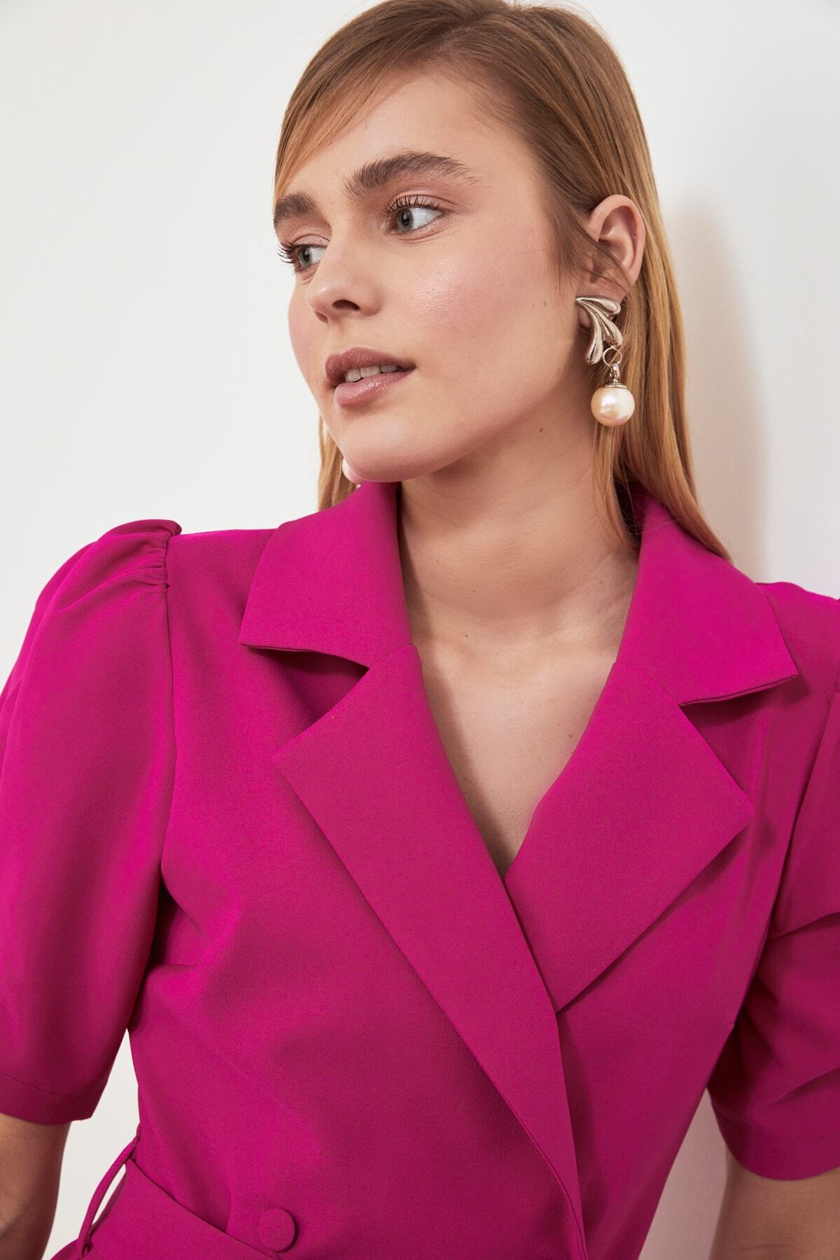 Ženska obleka Trendyol Belted