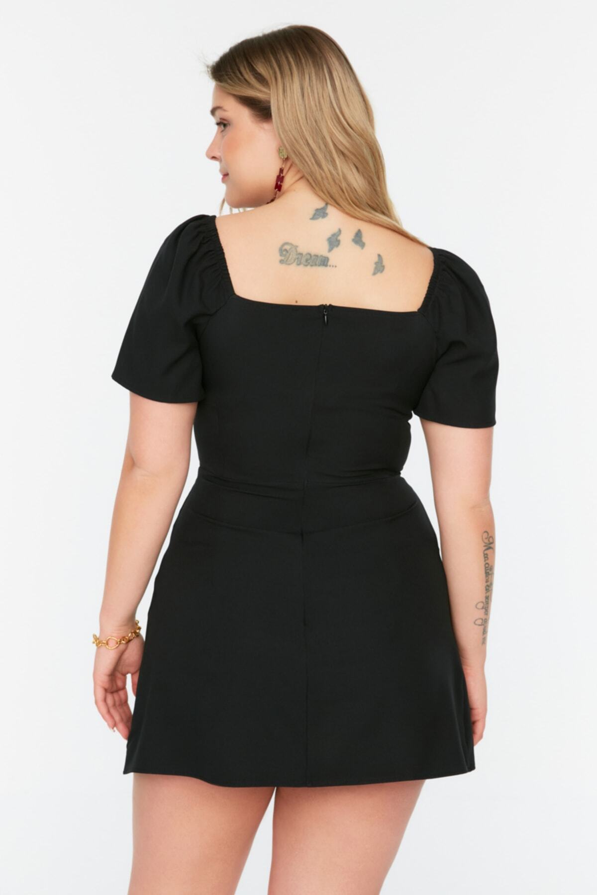 Trendyol krivulja Črna tkana obleka z ruffle in izrezanimi detajli