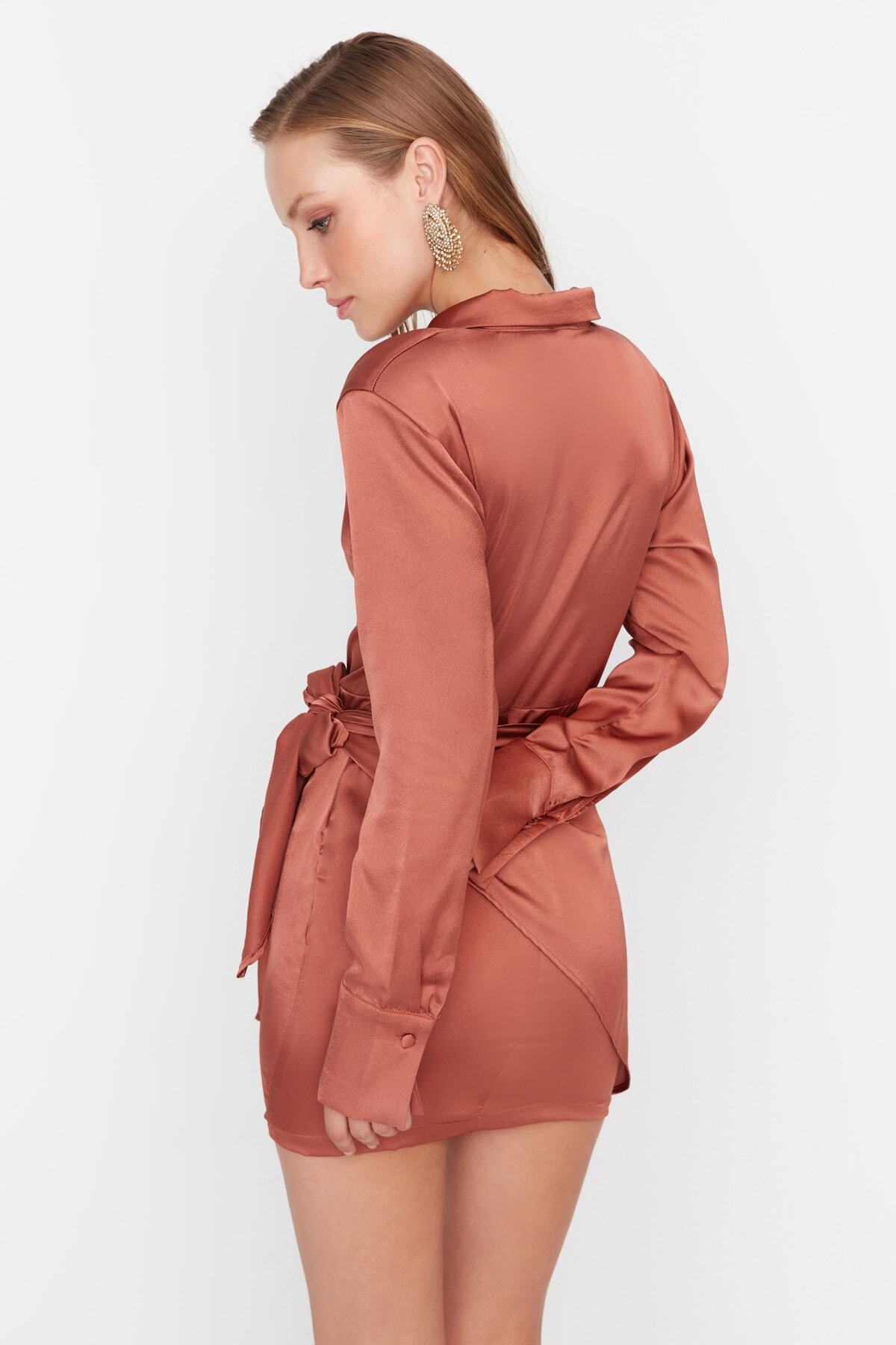 Trendyol cimetova kravata podrobna satenska večerna obleka