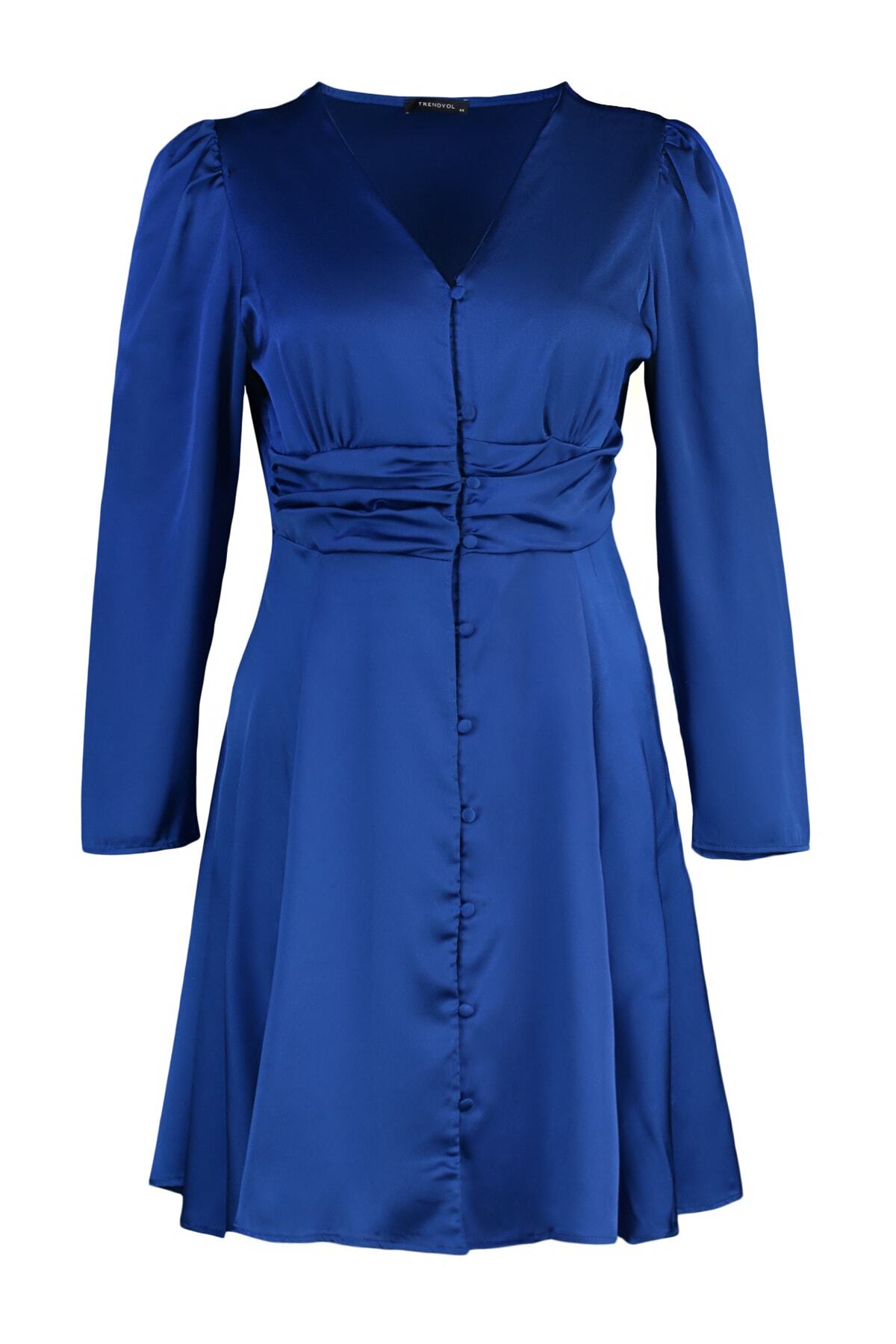 Trendyol krivulja Indigo gumb Podrobna satenska tkana obleka