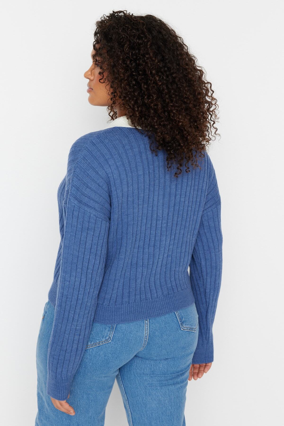 Trendyolova krivulja Indigo rebrasti ovratnik Podroben pleteni kardigan z gumbi