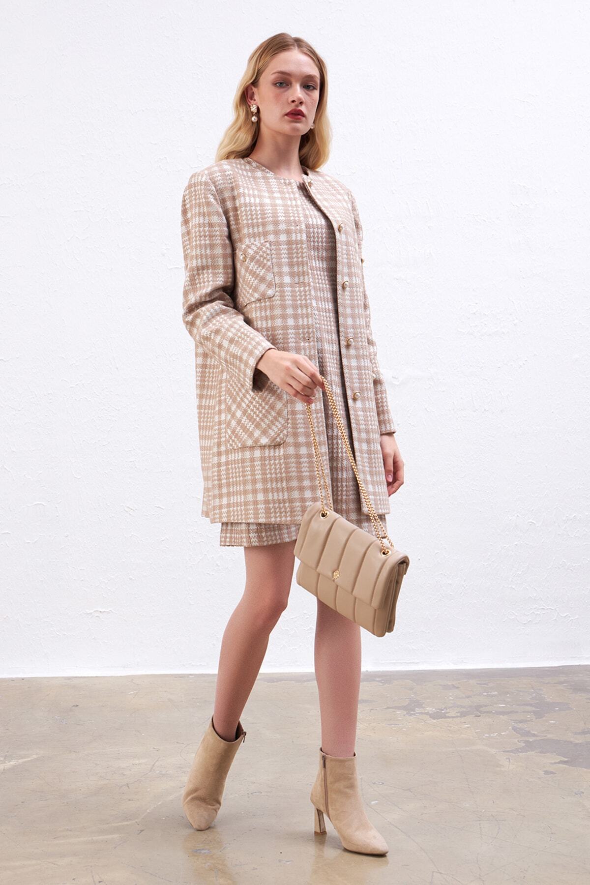 Gusto Plaid Kaftan - Beige