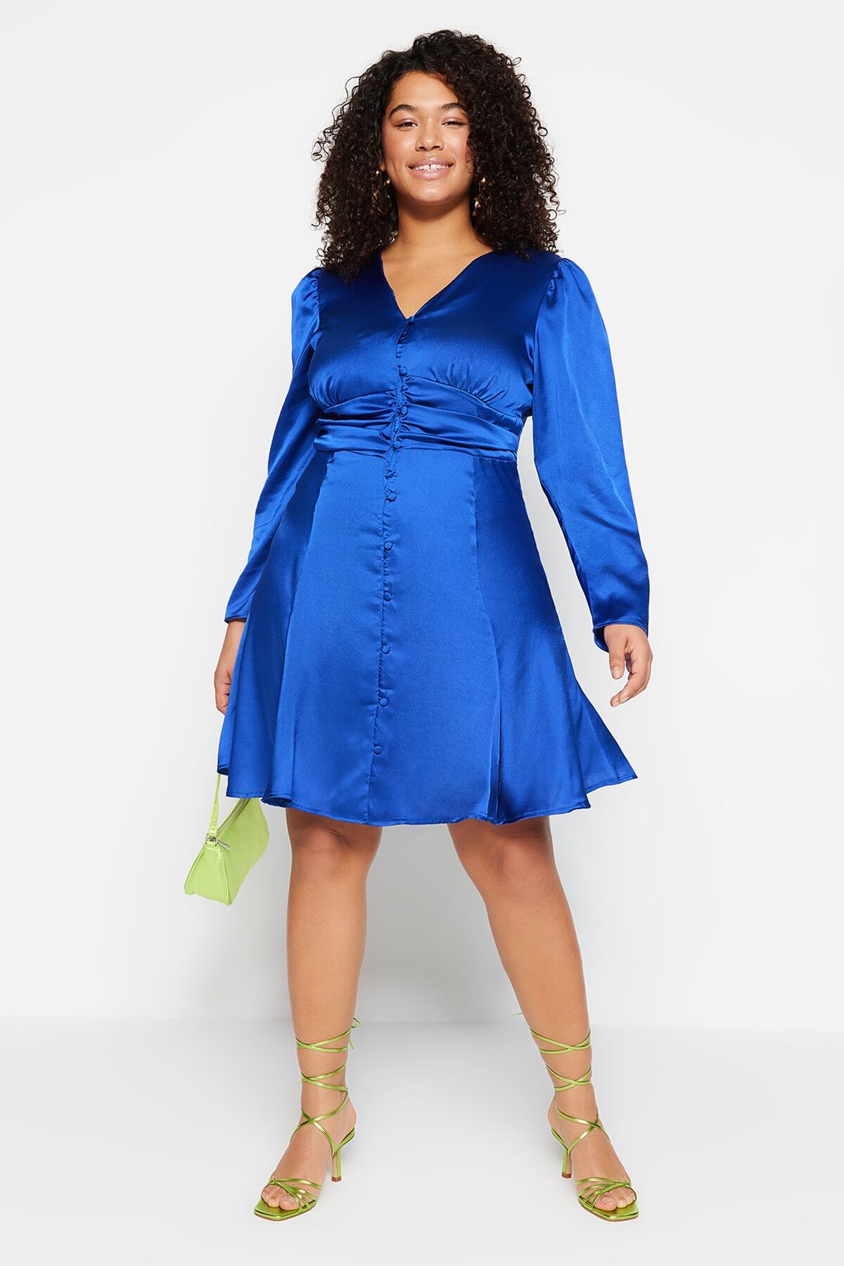 Trendyol krivulja Indigo gumb Podrobna satenska tkana obleka