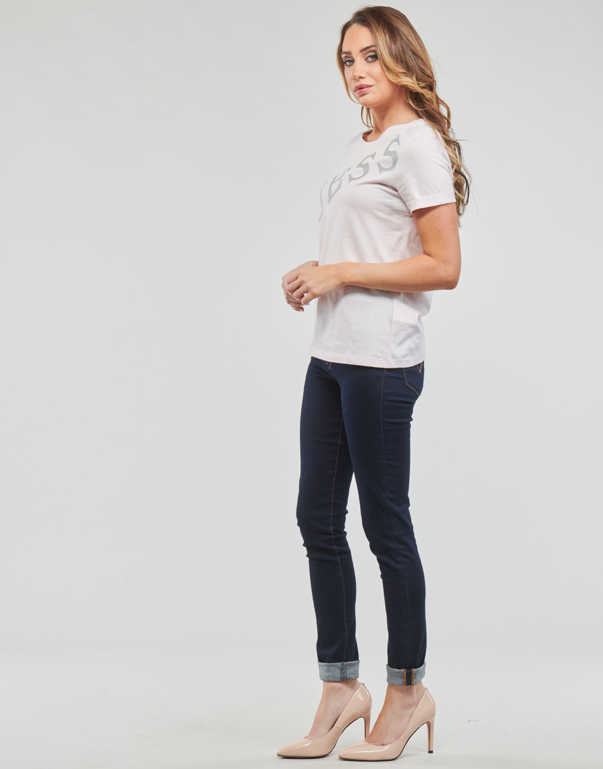 Guess Majice s kratkimi rokavi SS CN BENITA TEE Guess