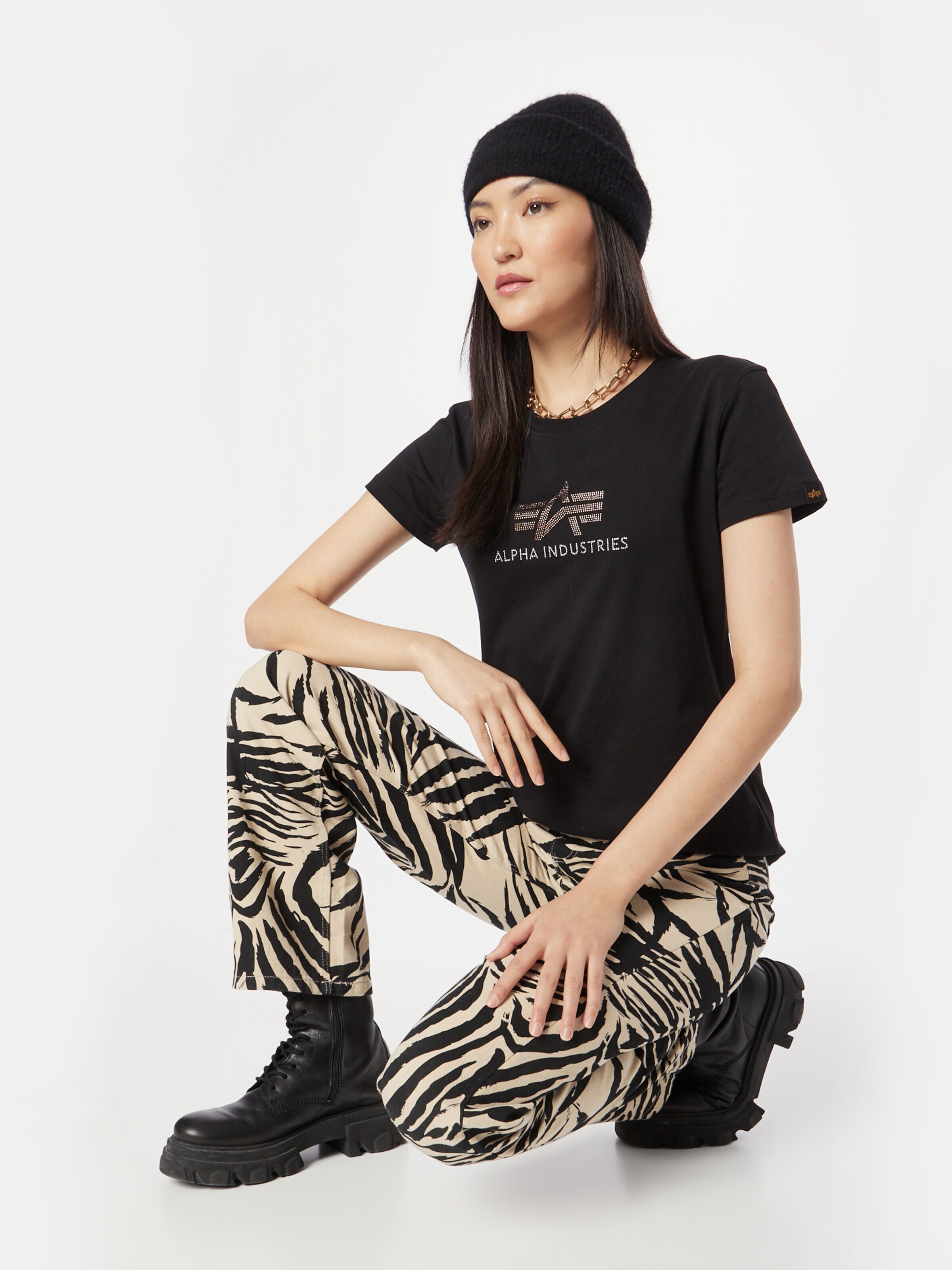 ALPHA INDUSTRIES Majica 'Crystal' zlata / črna / srebrna