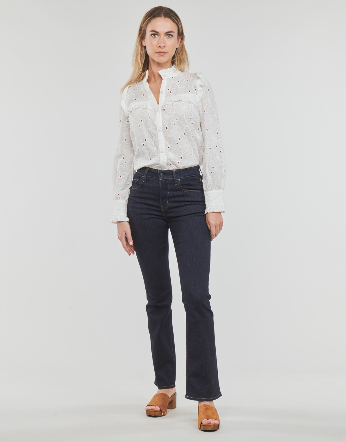 Levis Kavbojke bootcut 725 HIGH RISE BOOTCUT Levis