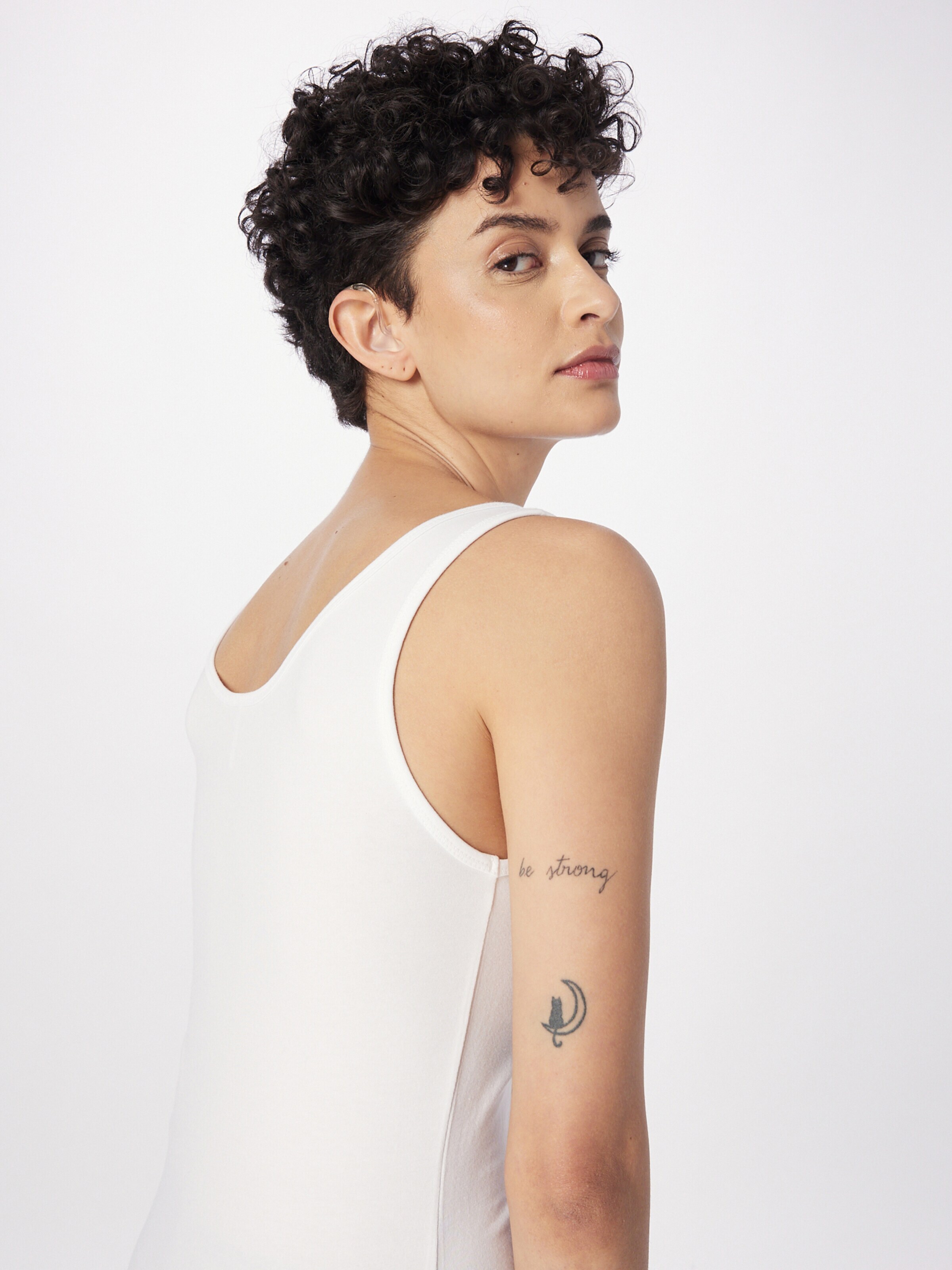 ONLY Top 'ONLLive Love Life' bela