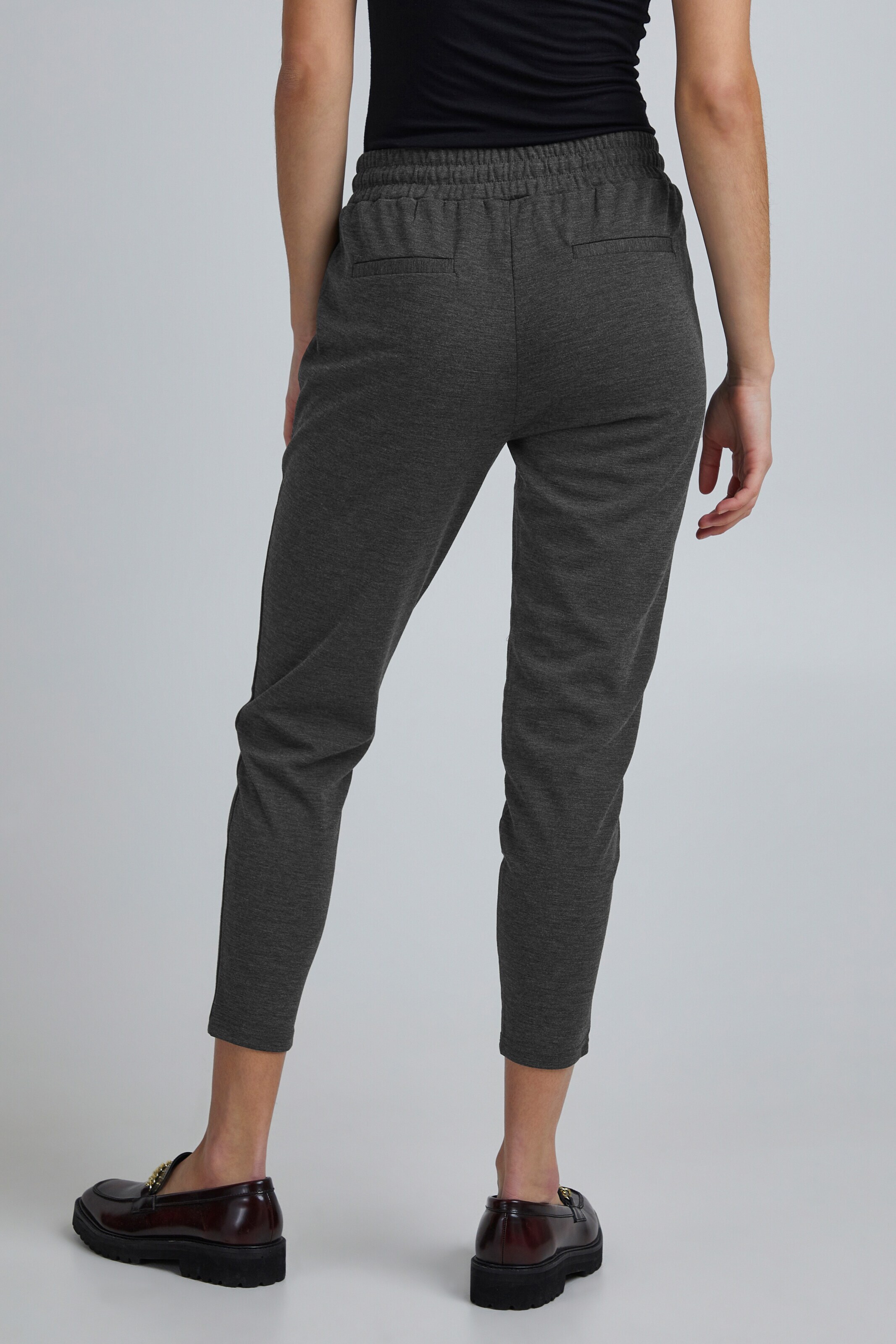 ICHI Hlače z naborki 'IHKate' temno siva