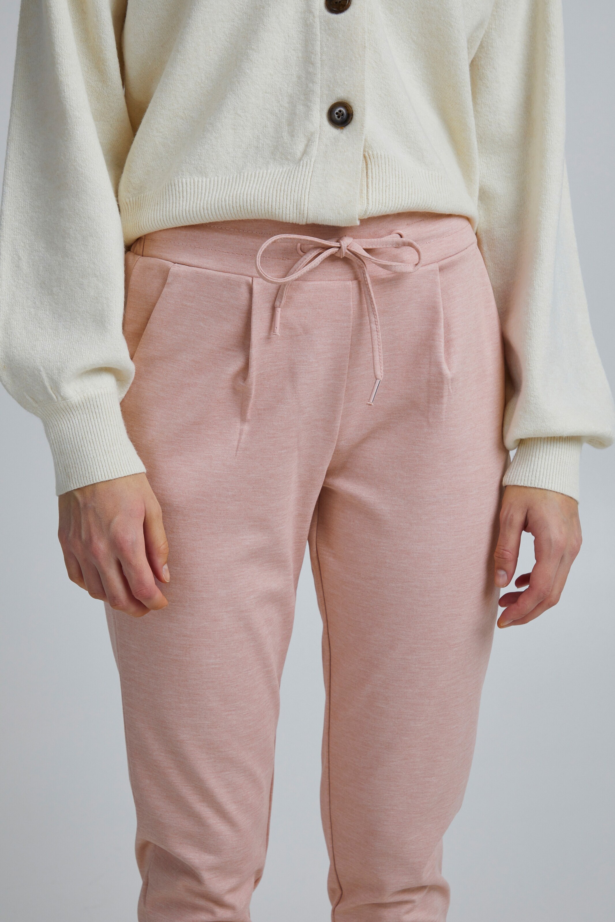 ICHI Hlače z naborki 'IHKate' roza