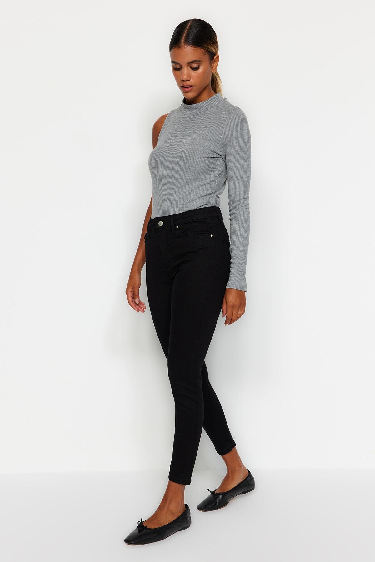 Ženske kavbojke Trendyol Skinny